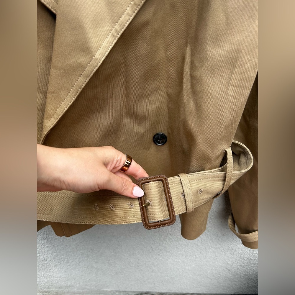 FRAME The Swing Trench Jacket in Desert Tan - Picture 10 of 16